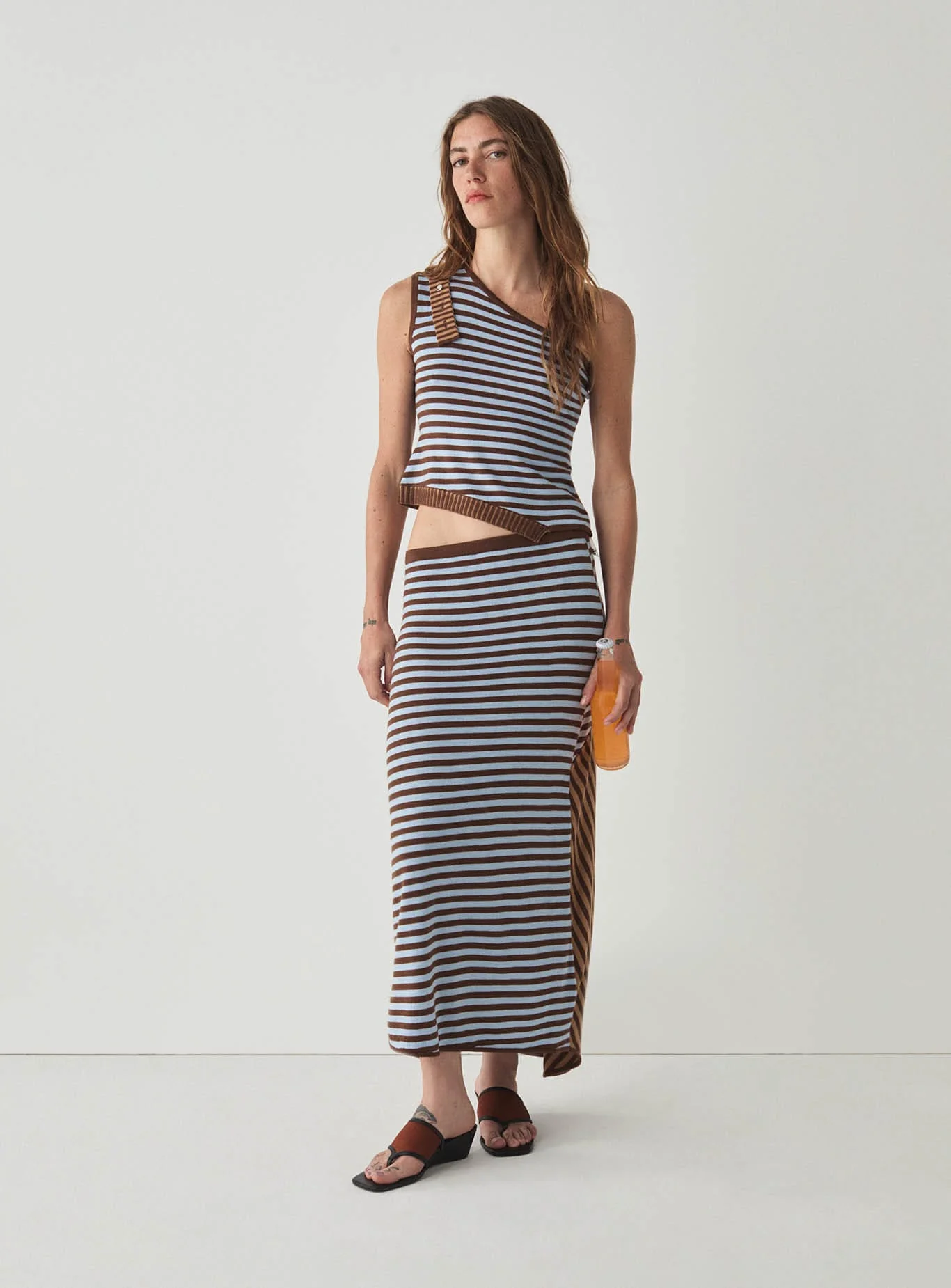 ANISE STRIPED BROWN SKIRT - Image 3