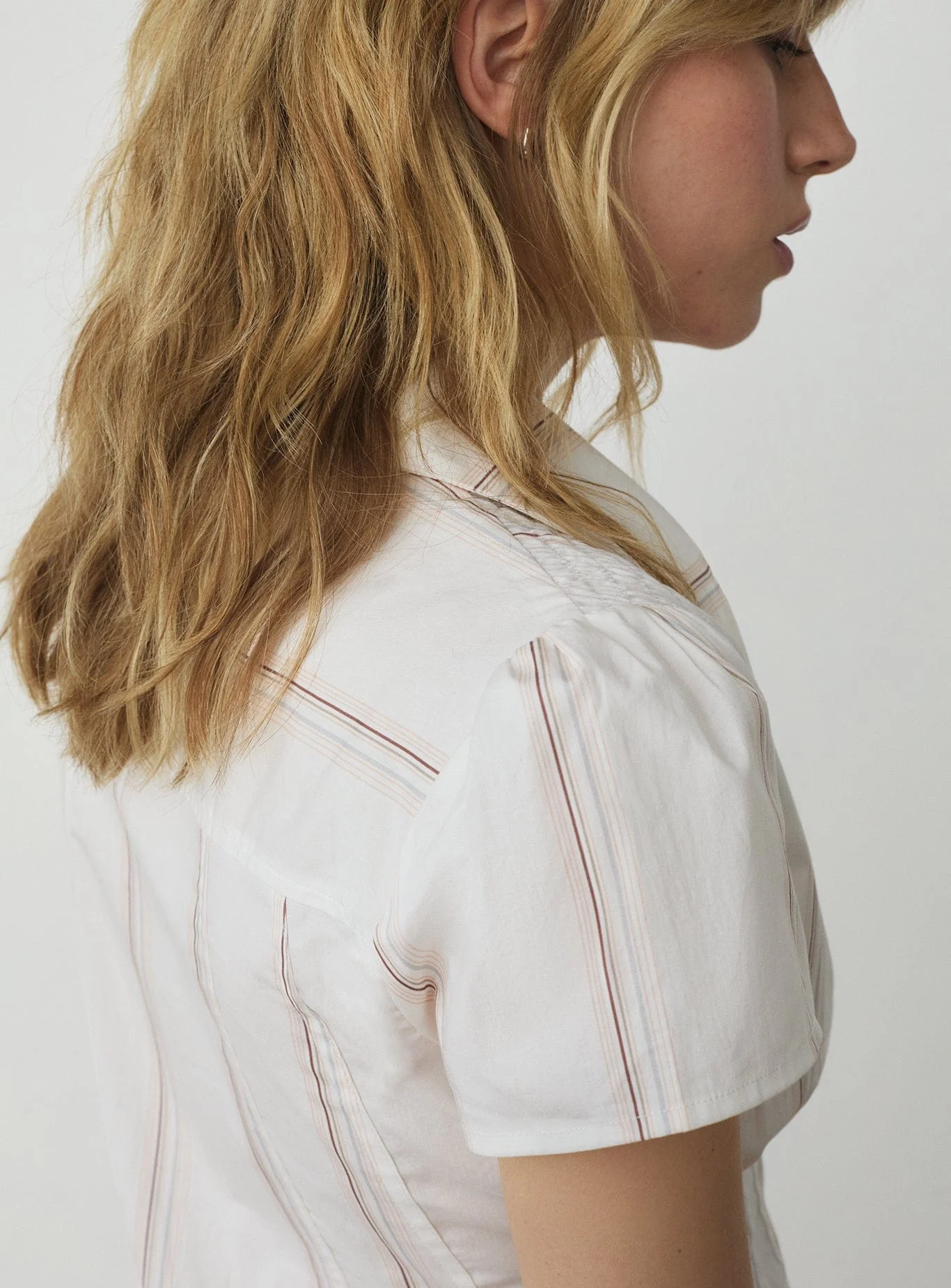ARLIE WHITE SHORTSLEEVE SHIRT - Image 4