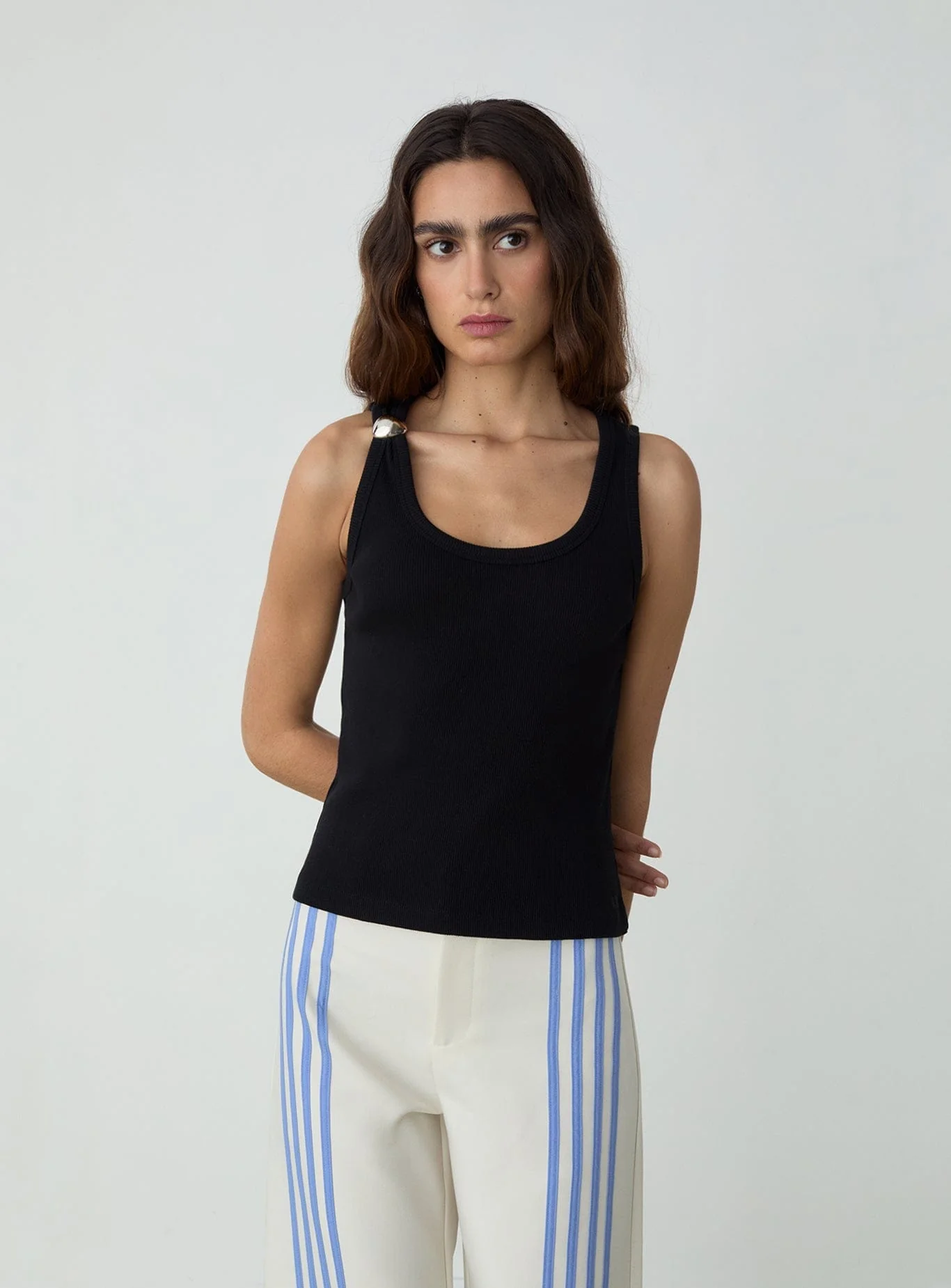 EDEN BLACK TANK TOP - Image 2