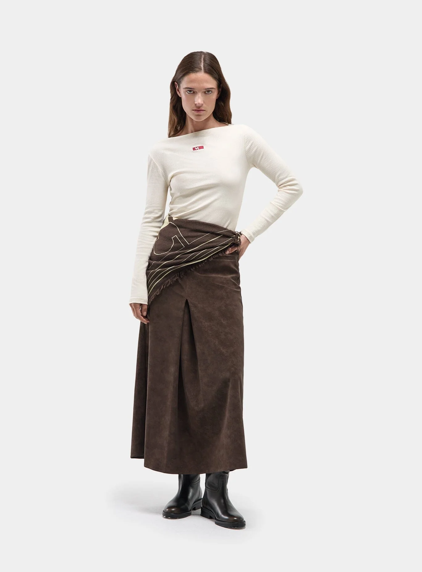 EMORY ECRU LONGSLEEVE T-SHIRT - Image 3