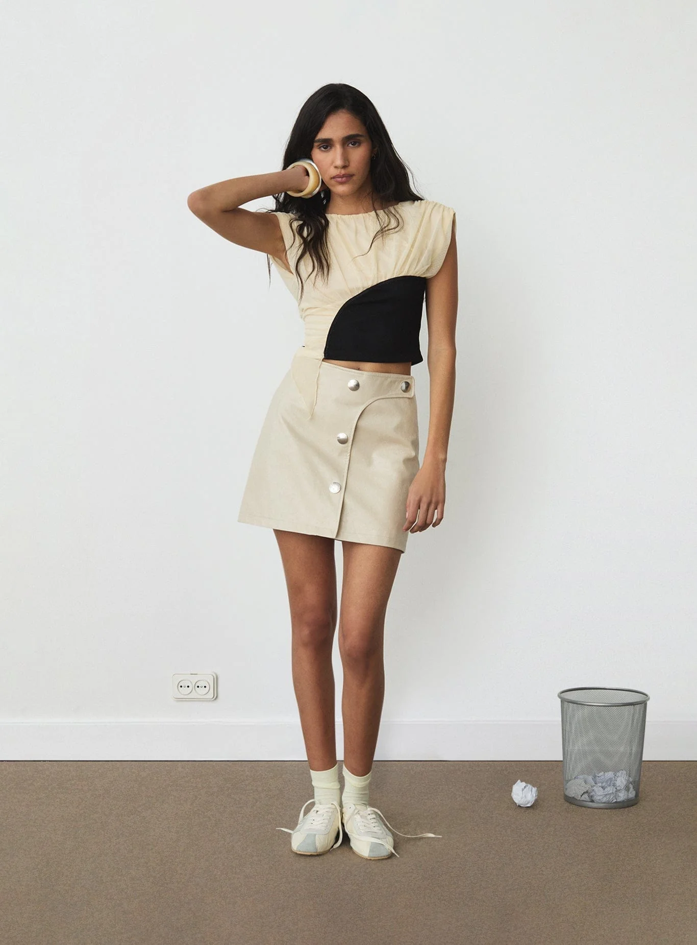 GEMINI ECRU DRAPED TOP - Image 3