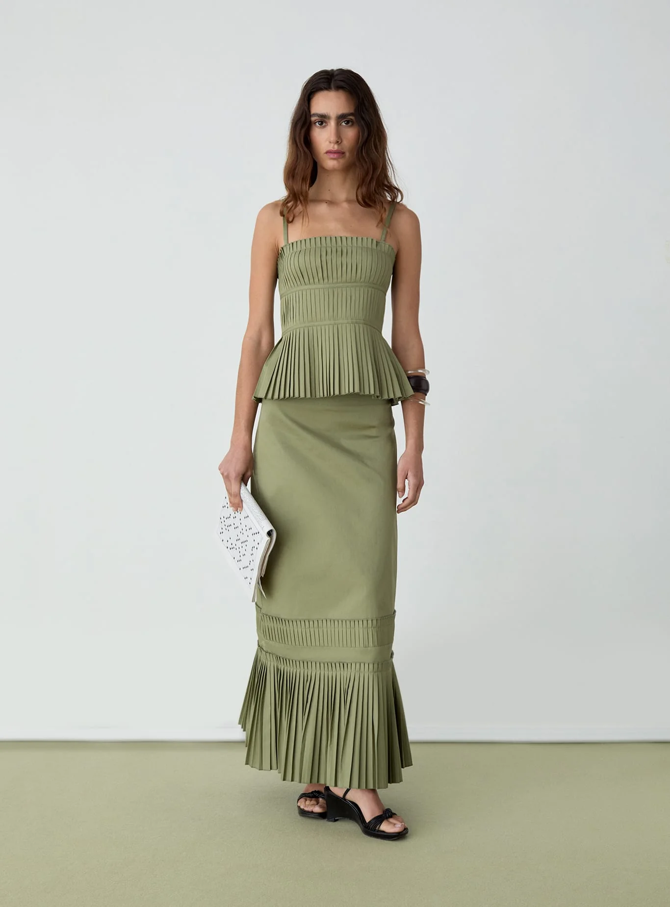 LEAH KHAKI MIDI SKIRT - Image 4