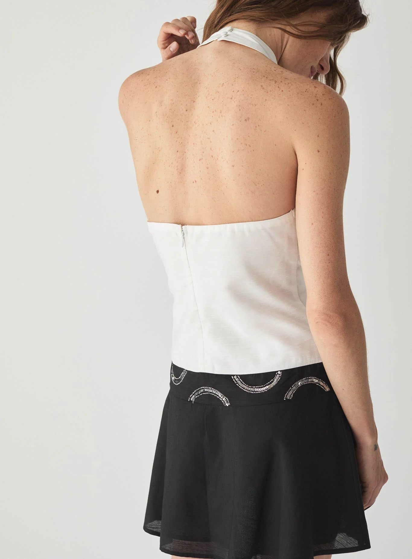 MALEN BLACK & WHITE SHORT DRESS - Image 4