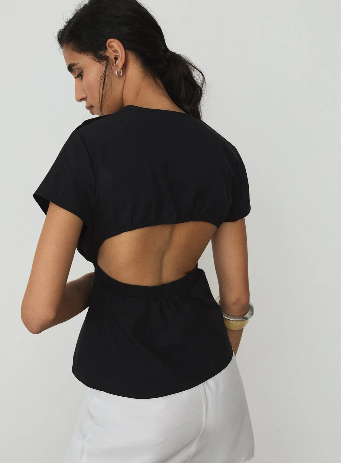 RAVEN BLACK ASYMMETRIC BLOUSE - Image 3