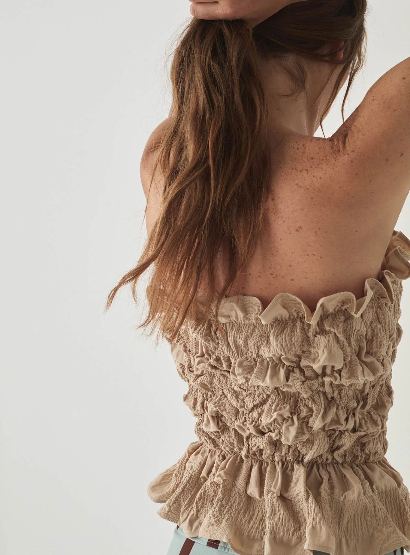 SUSAN SAND STRAPLESS TOP - Image 4