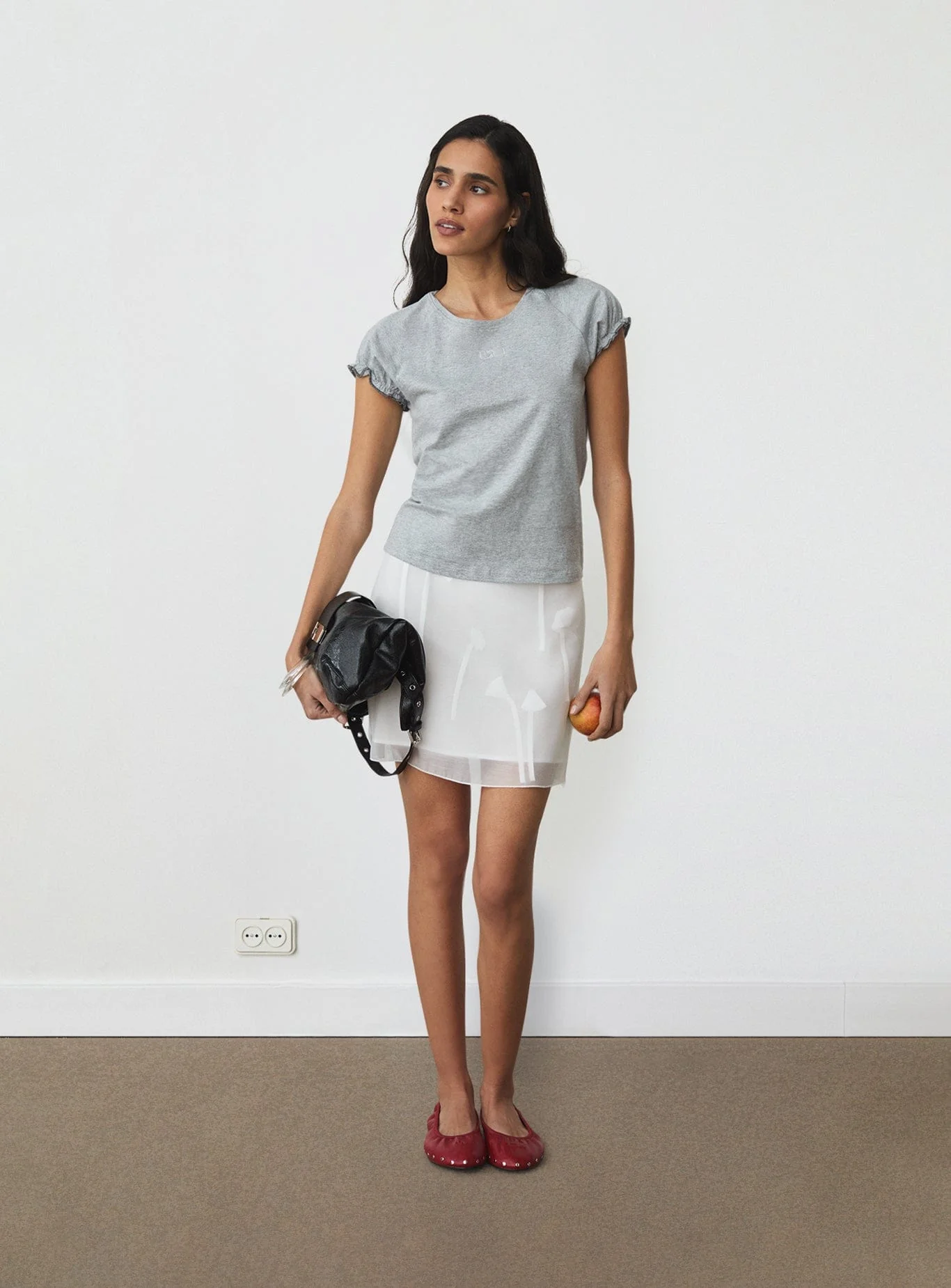 ZAIRA GREY EMBROIDERED LOGO T-SHIRT - Image 2